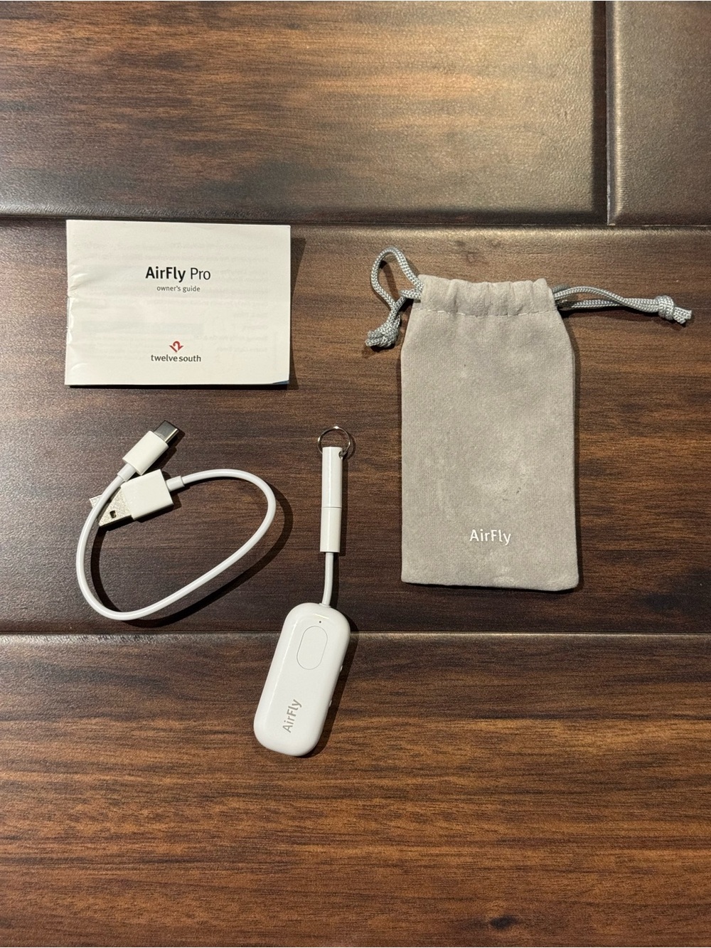 Twelve South AirFly Pro Bluetooth Transmitter - white